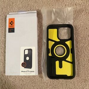 Spigen Tough Armor Case for iPhone 6.7" - Black